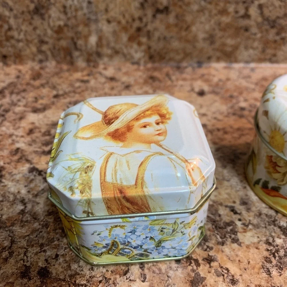 Candle Tins Country Time